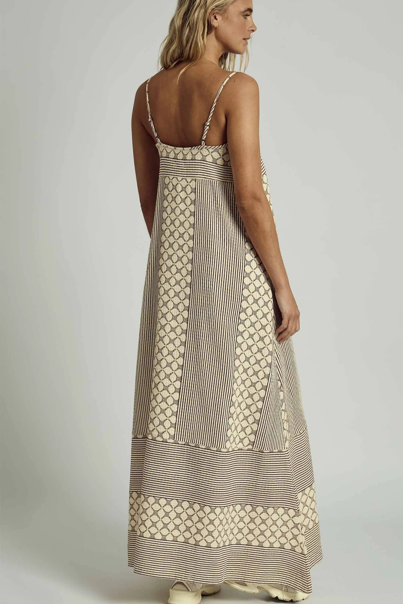Kinsley Contrast Maxi Dress