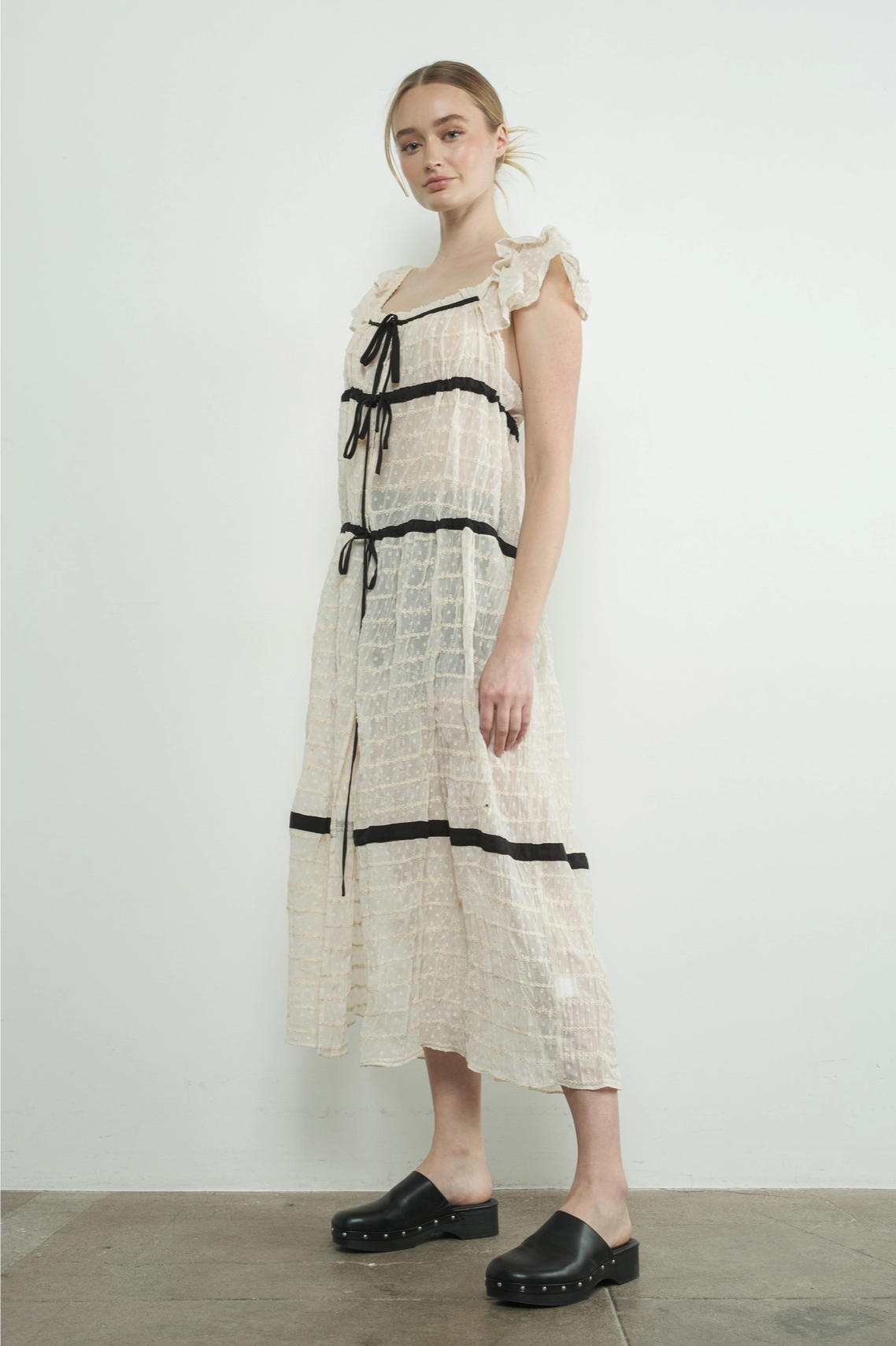 Tie Front Contrast Dress