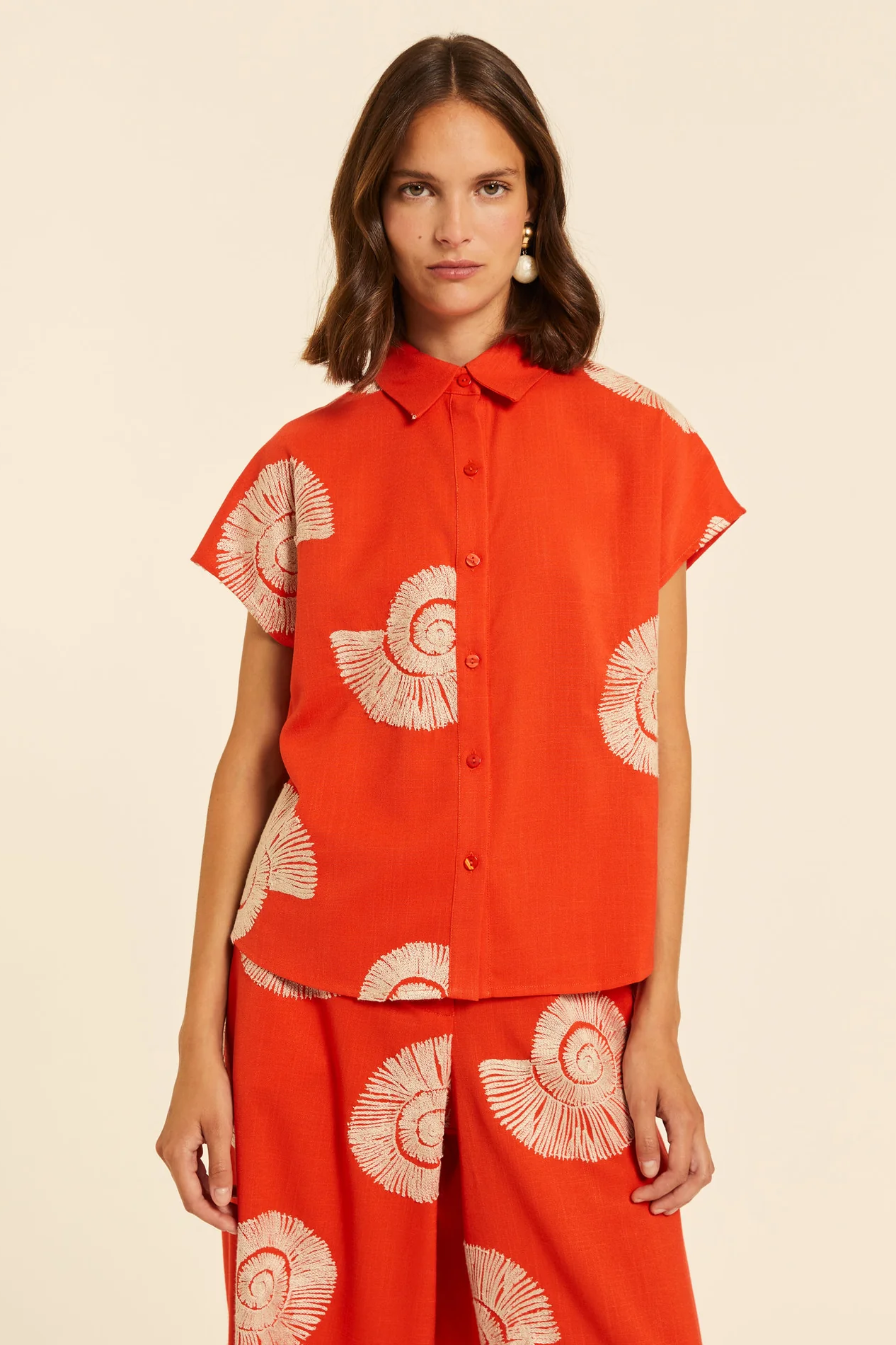 Seashell Embroidery Blouse