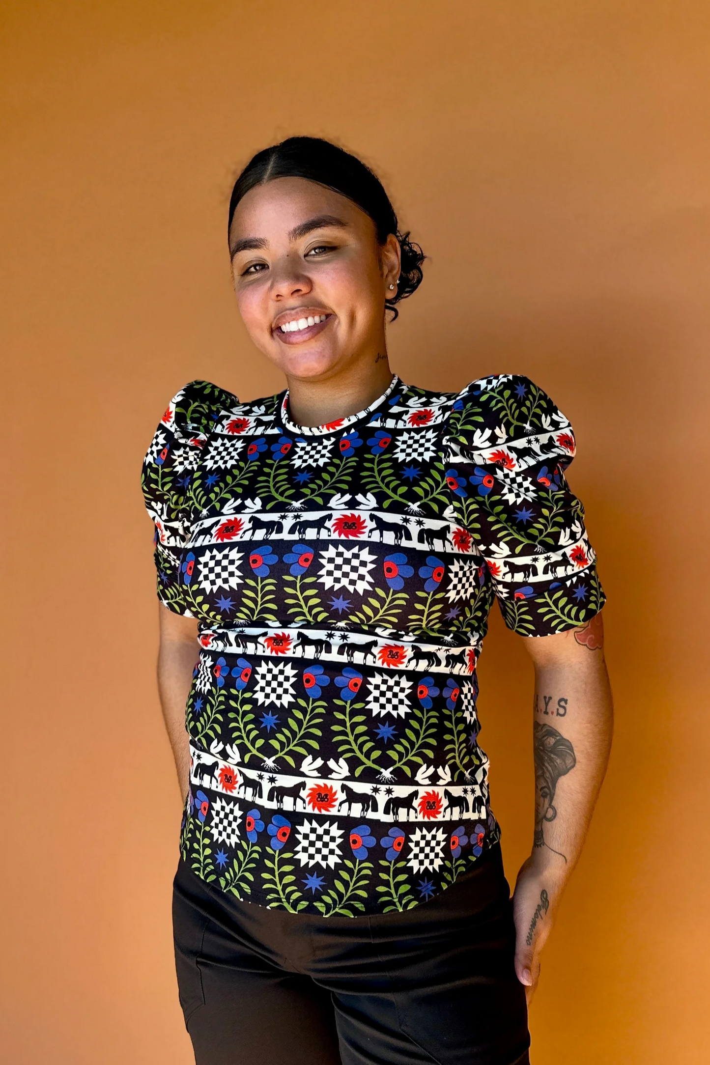 The Guardians Puff Sleeve Top