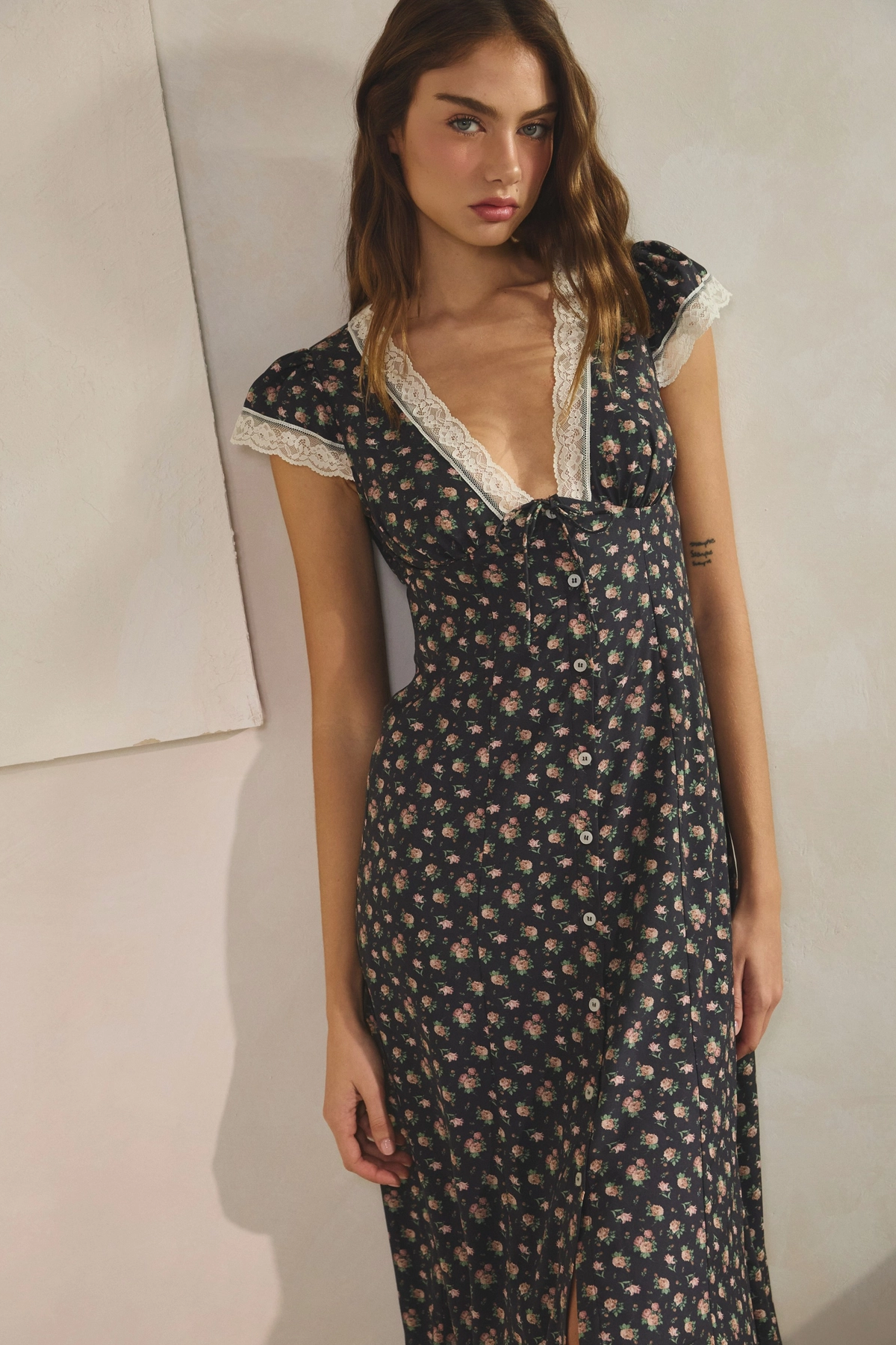 Lacie Floral Midi Dress