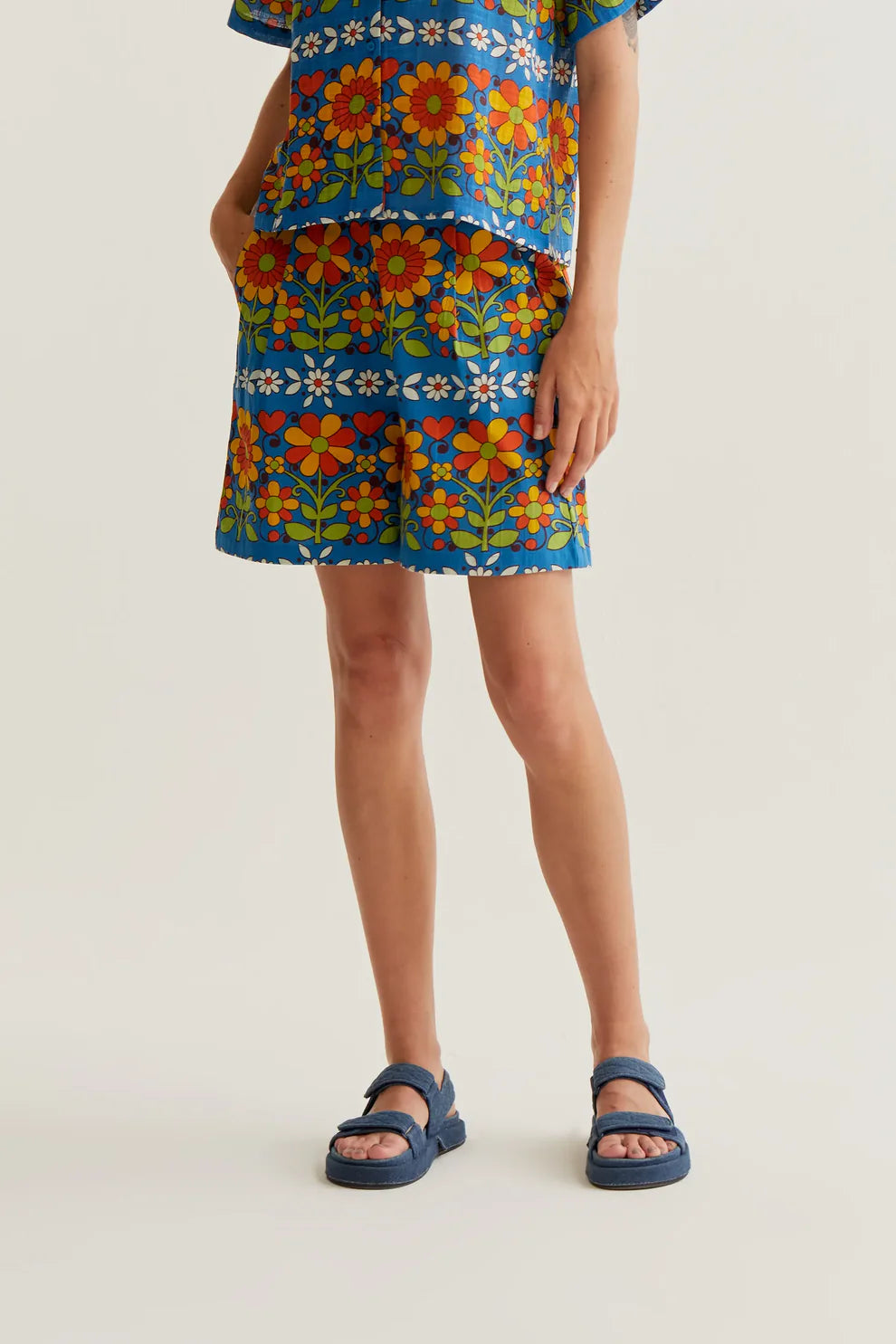 Vintage Garden Shorts