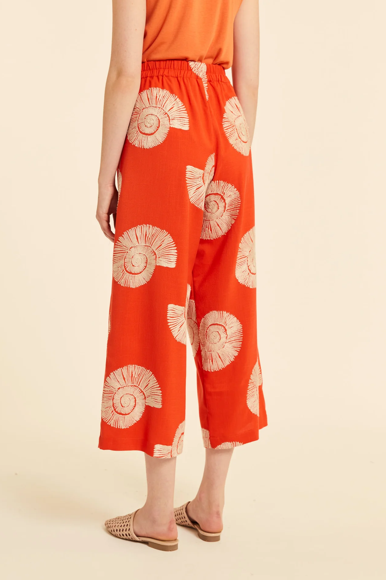 Seashell Embroidery Pants