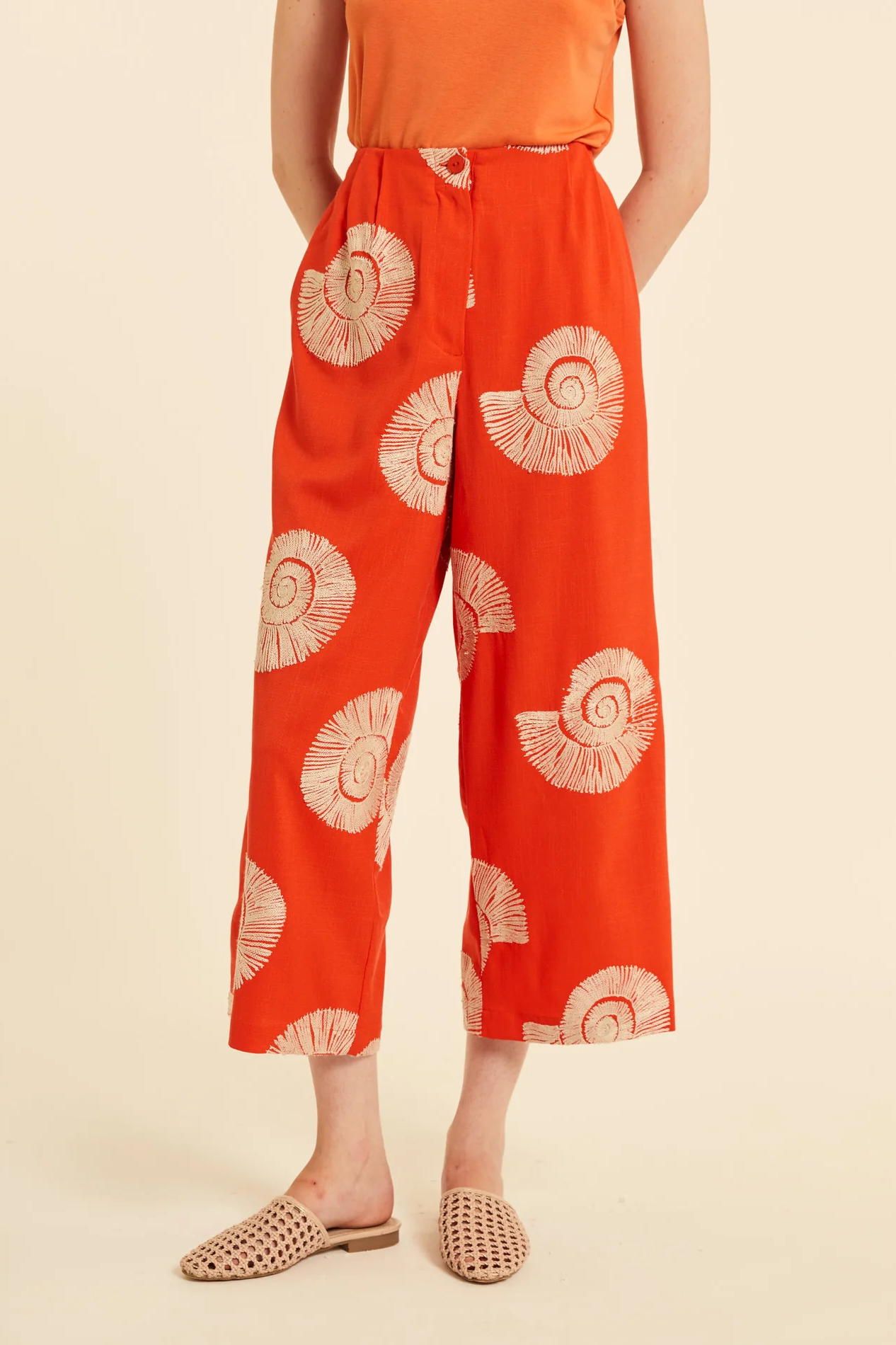 Seashell Embroidery Pants